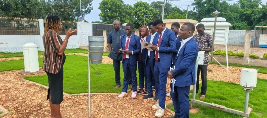 L'Agence nationale de la météorologie (ANAMET) du Togo ouvre ses portes aux étudiants en océanographie de l'Université de Kara (UK)